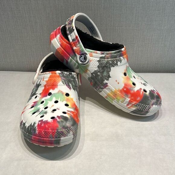 Crocs Classic Clogs Shoes Unisex US M6/W8 Fuzz Fur Lined Tie Dye White Multicolo - Picture 1 of 8